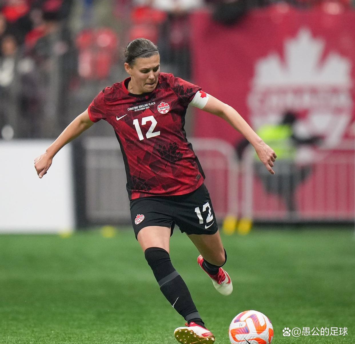 jiuyou-包含比赛局势复杂引发热议！，德布劳内在加拿大队比赛中险胜赛场气氛高涨的词条