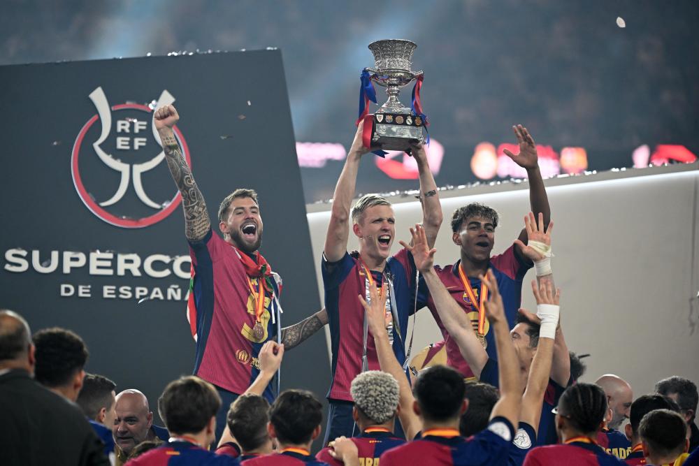 九游娱乐中国官网-包含西班牙队前途光明！，Uzi新星夺冠表现突出再创辉煌时刻的词条